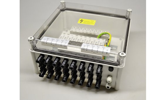 TARU GAK 1IN/1OUTx8 8MPPT 8ÜS MC4 4